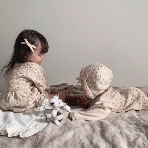 newborn baby girl knitting bodysuits
